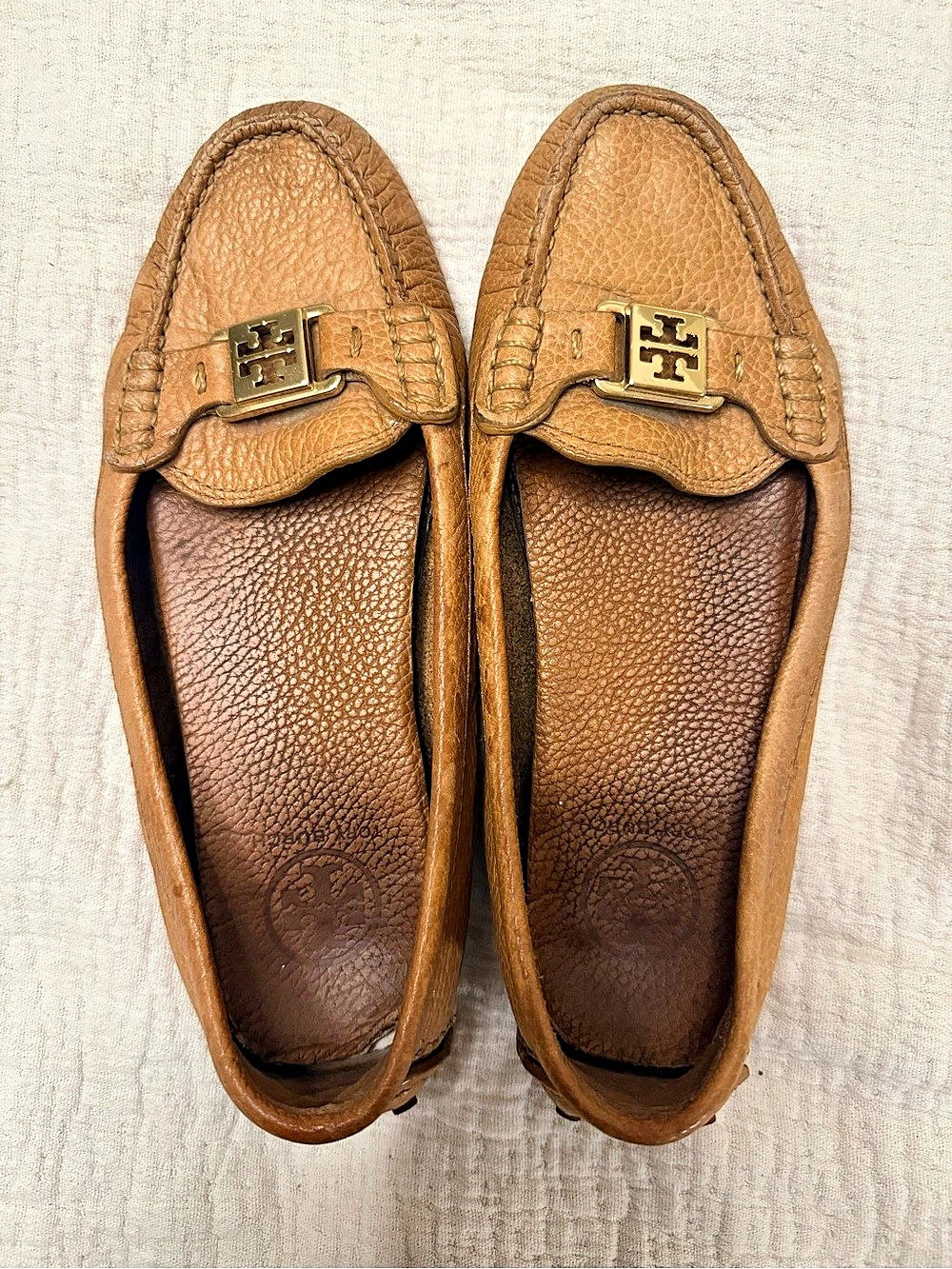 Tory Burch Kendrick Driving Loafer Moccasins in Brown Size 8